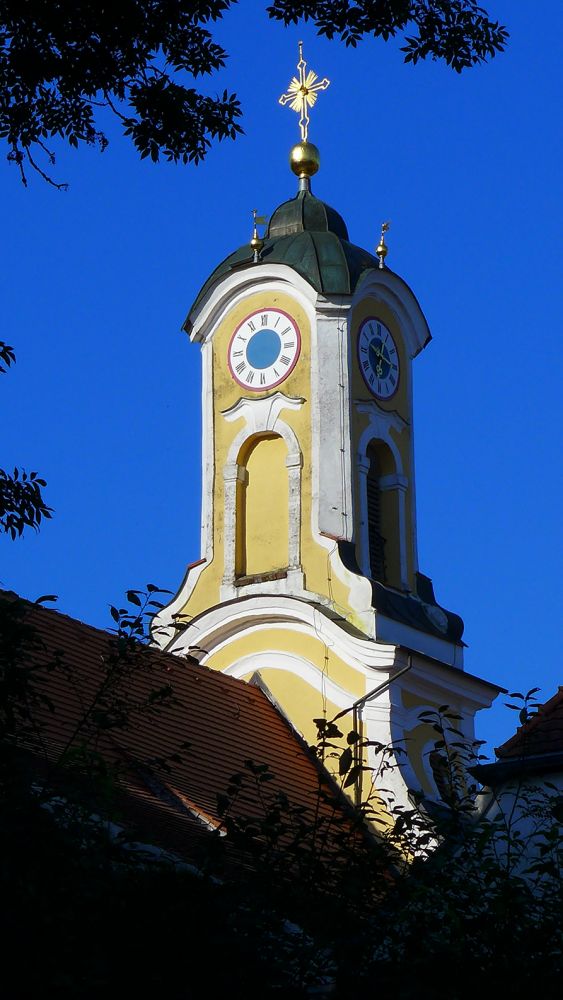 Kirchturm Schlosskirche Neufraunhofen